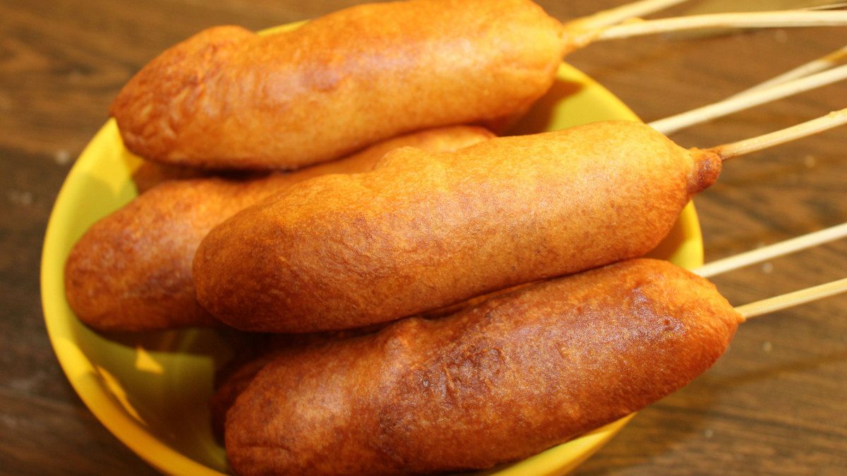 Простые и вкусные рецепты: как приготовить корн-доги