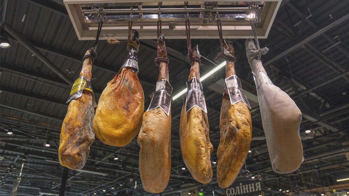 Школа гурманов от Dmart: как правильно выбрать хамон и чем вам может помочь кортадор
