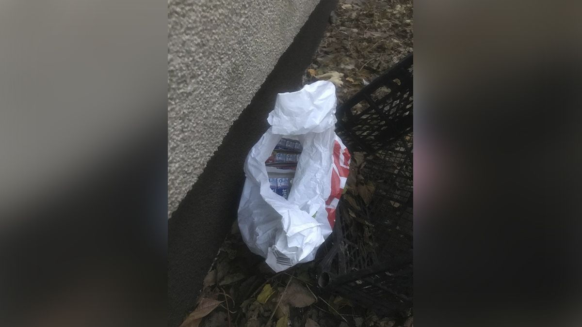 В Днепре женщина украла 128 пачек жвачки из супермаркета