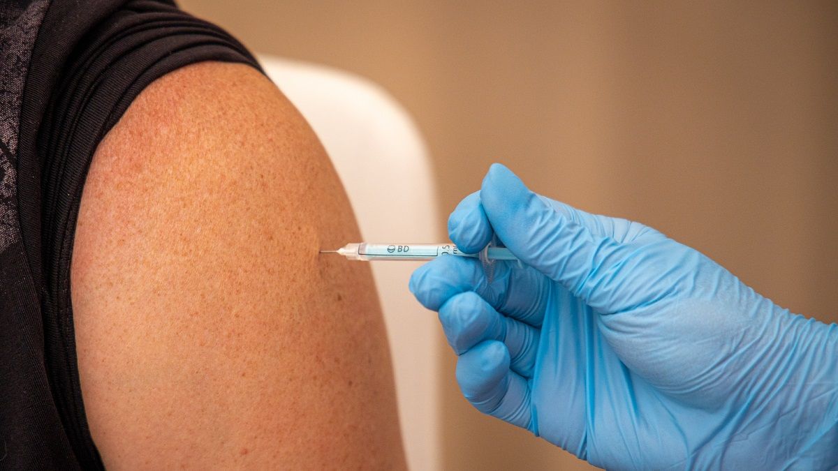 Днепропетровщина – в лидерах Украины по количеству проведенных за сутки прививок