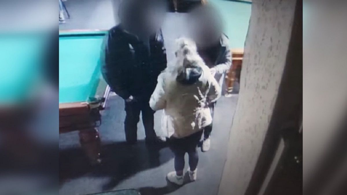 В Кривом Роге двое школьников избили, изнасиловали и ограбили работницу бани: как себя чувствует пострадавшая