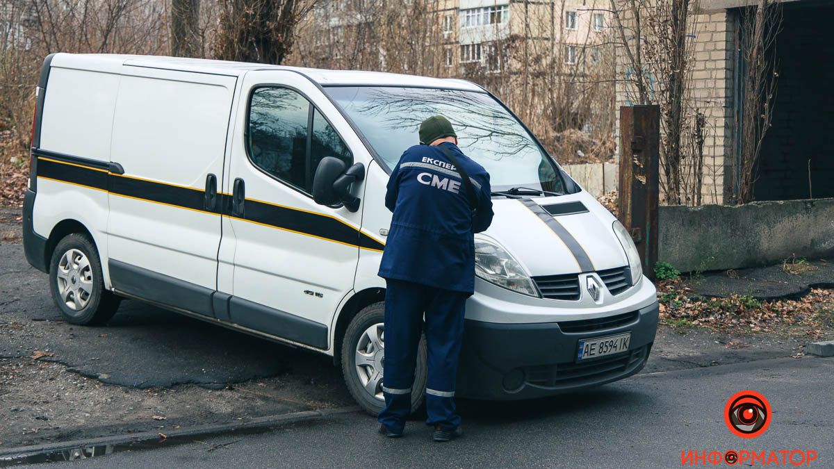В Днепре на Красном Камне в заброшенном здании нашли тело мужчины
