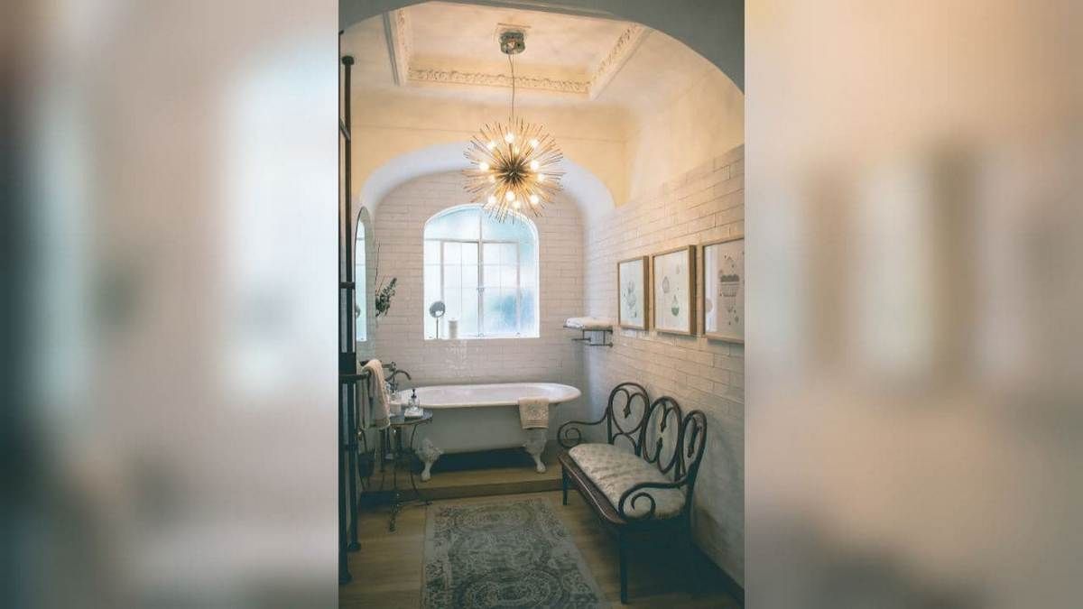 Когда в Днепре появилась первая ванная