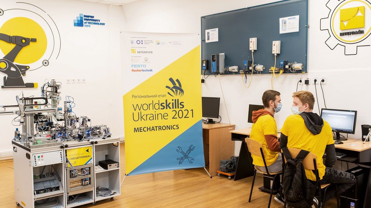 При поддержке ИНТЕРПАЙП в Днепре прошли WorldSkills Ukraine по мехатронике