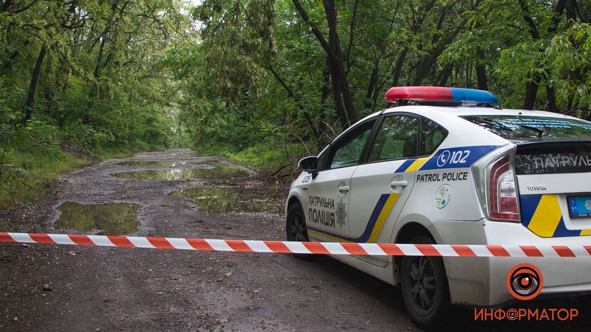 Взорвали сарай с РПГ: в Днепропетровской области угрожают фермерам и требуют выкуп в виде биткоинов