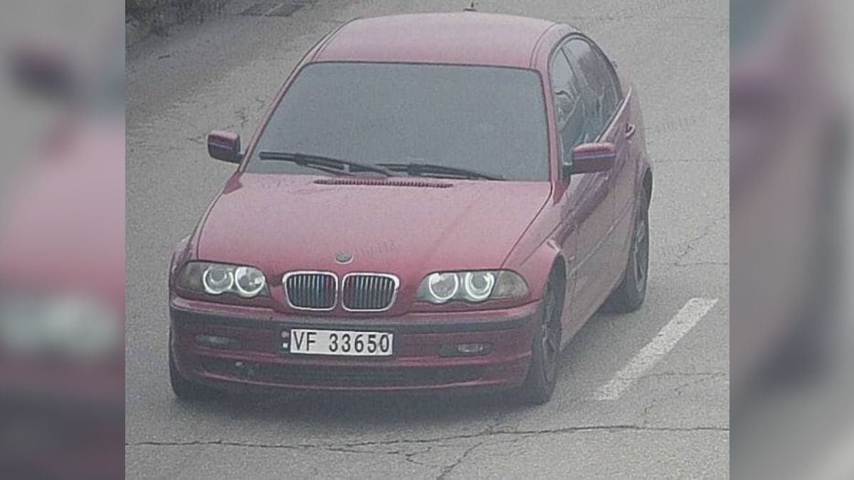 В Днепре мужчина ездил на BMW с арсеналом оружия, бронежилетом и погонами