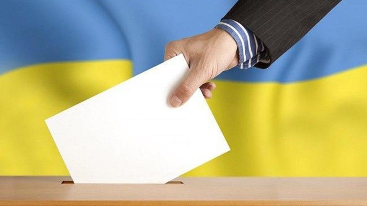 В Днепре "Виборча Рада UA" презентовала аналитический доклад о работе новой власти Украины