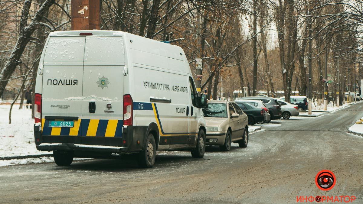Били по голове плитой, резали ножом и прыгали по телам: что грозит мужчинам, которые убили двоих бездомных в Днепре