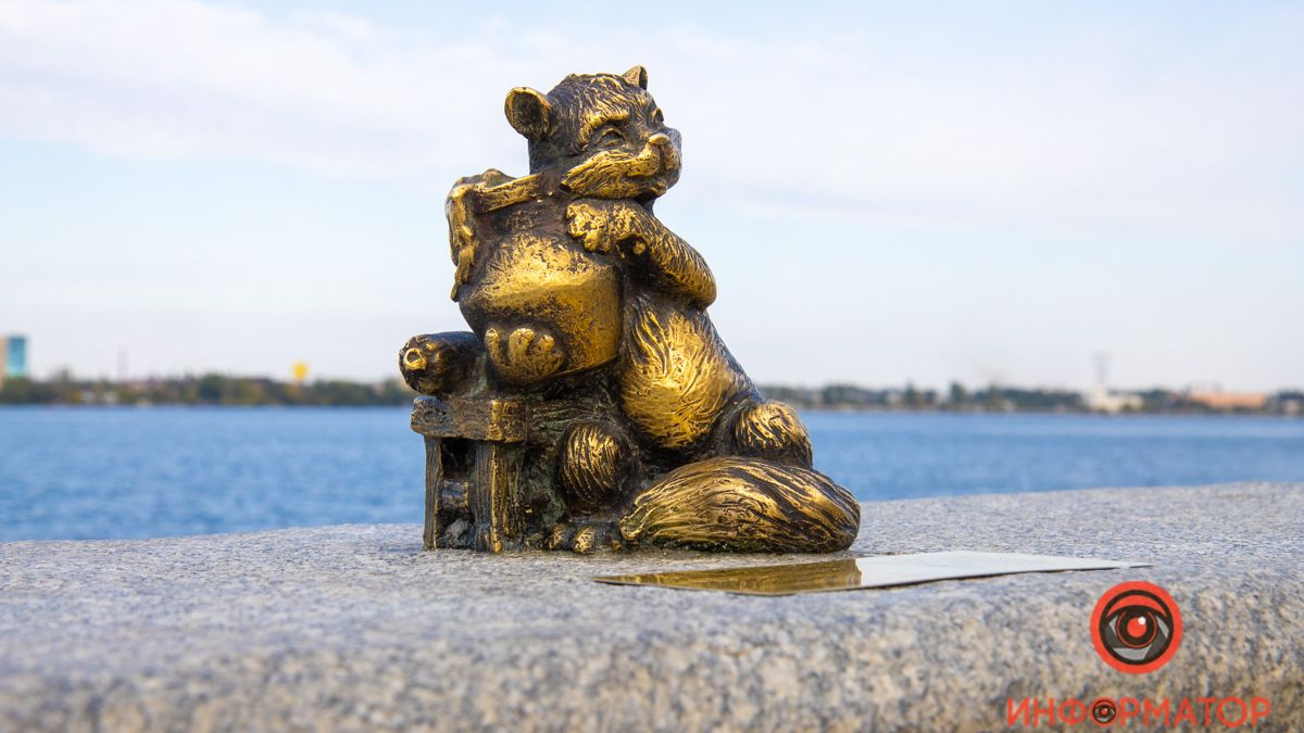 Когда в Днепре появится следующая мини-скульптура с котиком
