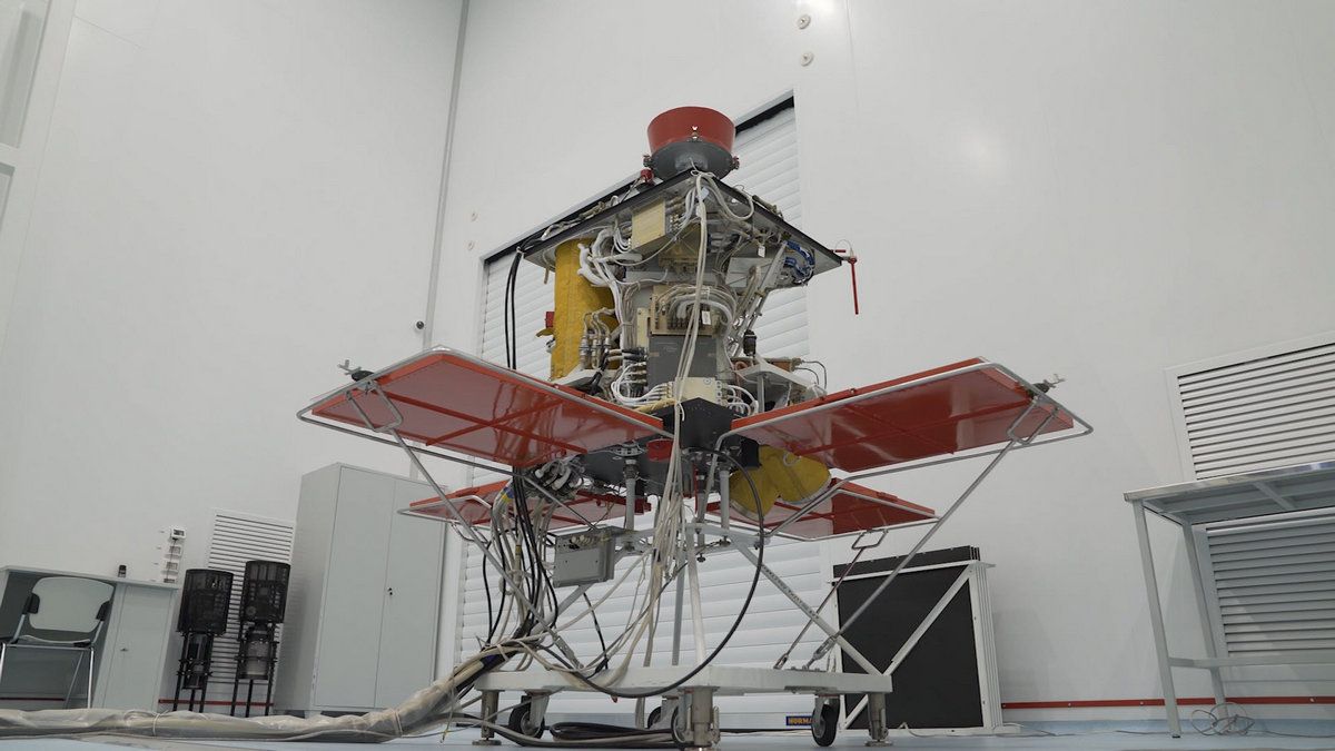 Запуск космического аппарата «СIЧ-2-30» на ракете от Space-X перенесли из-за погодных условий