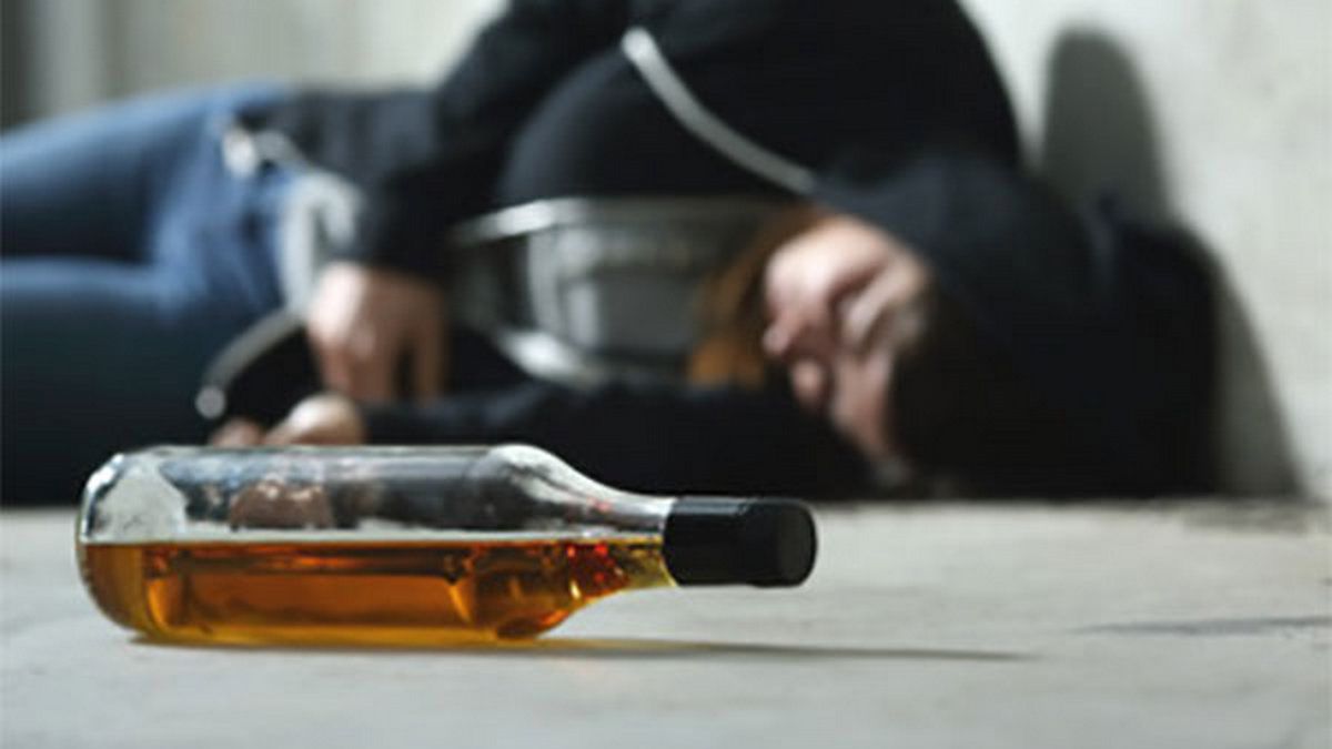 В Днепре дети праздновали Новый год в заброшенном здании и распивали алкоголь