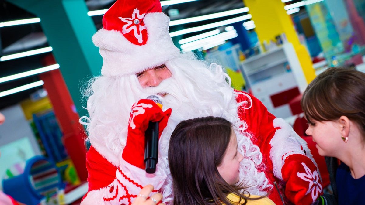 Dkids в январе приглашает на дискотеки, квесты и День рождения Деда Мороза