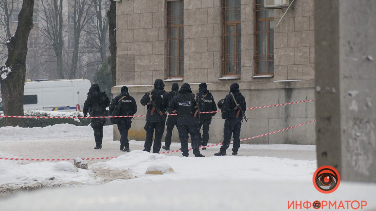 Отставка командующего Нацгвардией и возможные причины трагедии: в Днепре рассказали о стрельбе на «Южмаше»