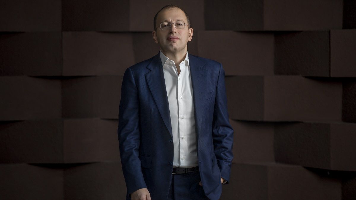 Геннадий Гуфман: "Вместо заборов и «Стены» Украине нужна здравая внешняя и экономическая политика, а также мирный диалог"
