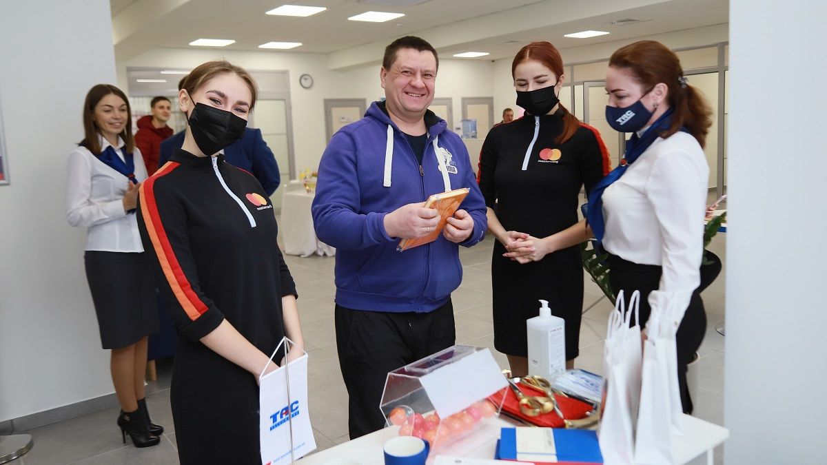 У культурно-діловому центрі Дніпра відкрито нове відділення ТАСКОМБАНКУ