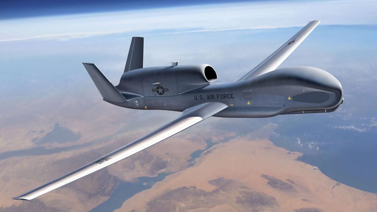 Над Днепром и областью кружил американский беспилотник Global Hawk