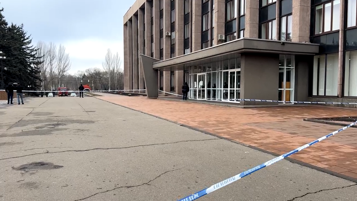 Взрыв возле горсовета Кривого Рога: что известно