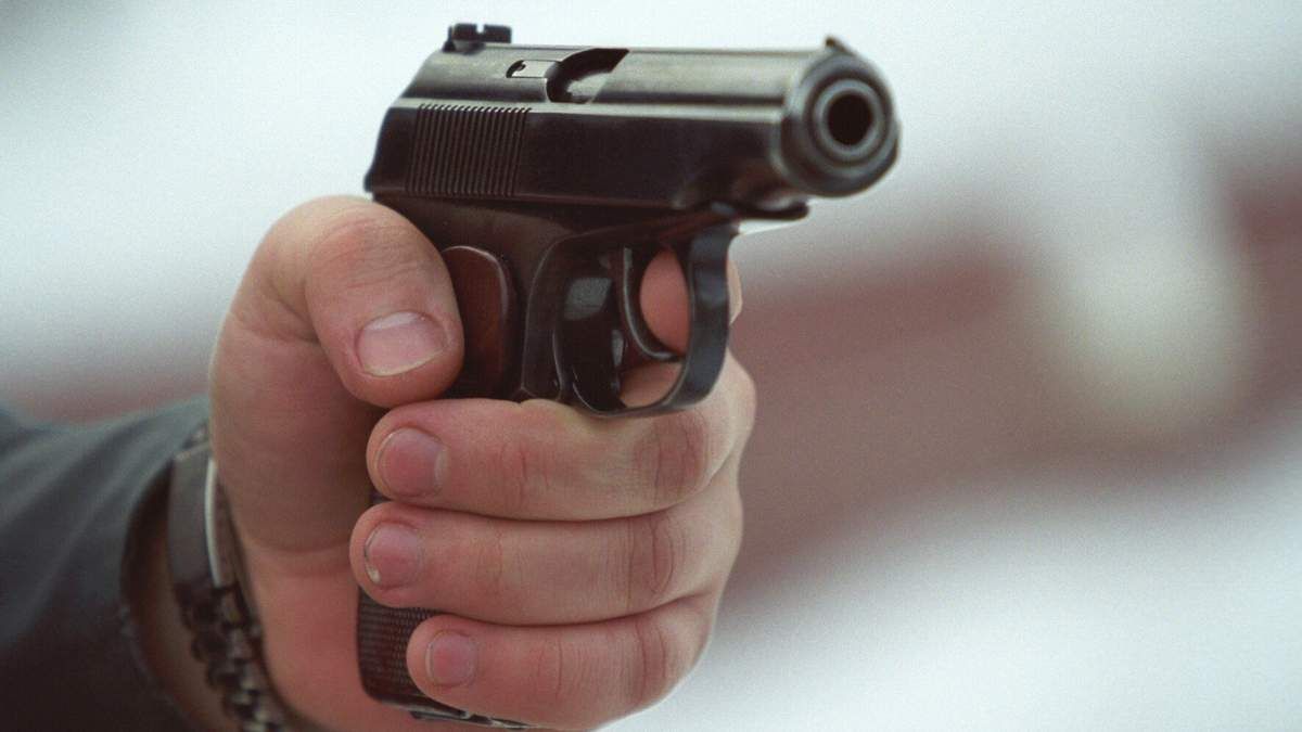 В Днепре на Баррикадной устроили стрельбу возле кафе "Пастораль"