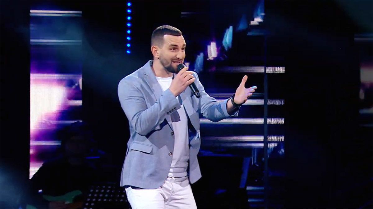 Гончар из Днепра развернул кресло Потапа на шоу «Голос країни»