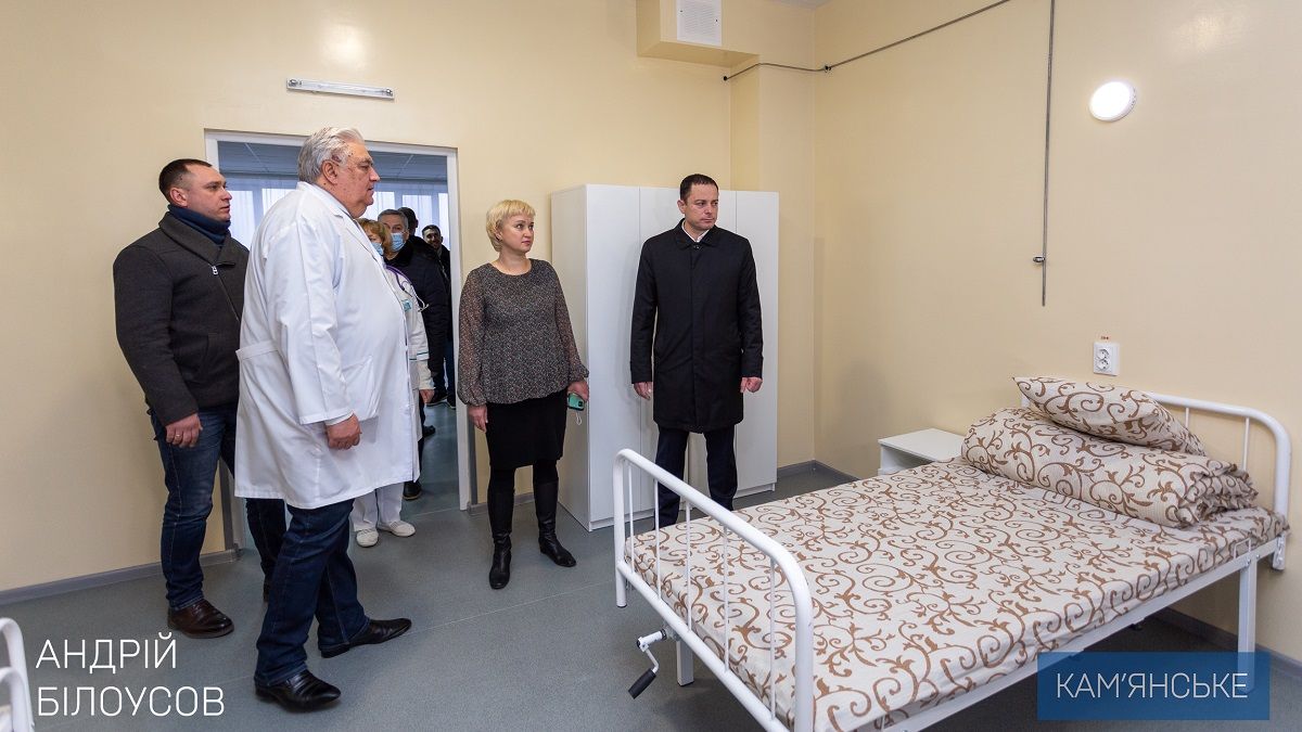 В Каменской больнице №7 после капремонта открылось терапевтическое отделение