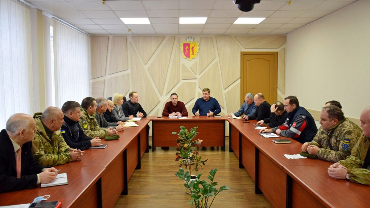 В Каменском прошло очередное заседание оперативного штаба