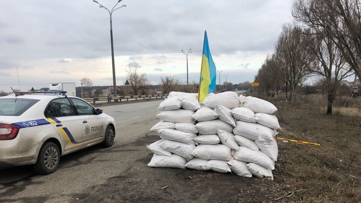 Как себя вести при проезде блокпостов