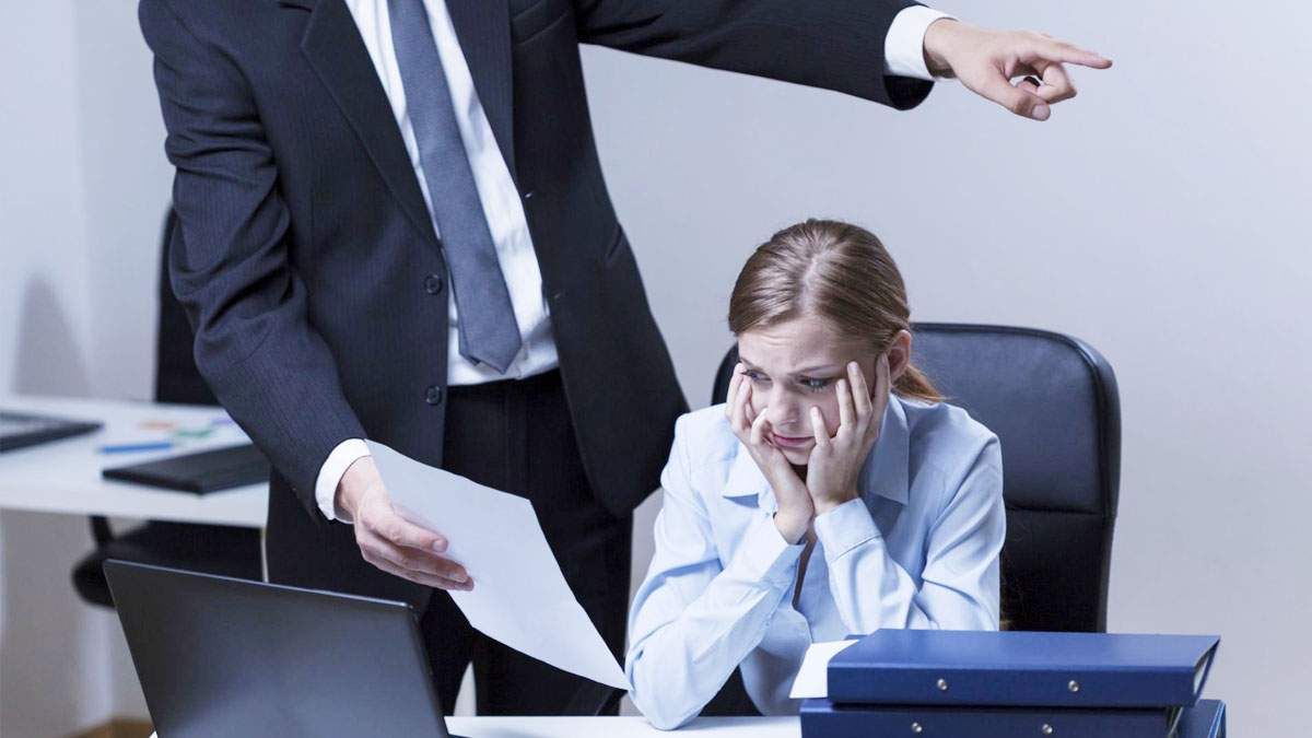 Могут ли уволить за неявку на работу из-за войны