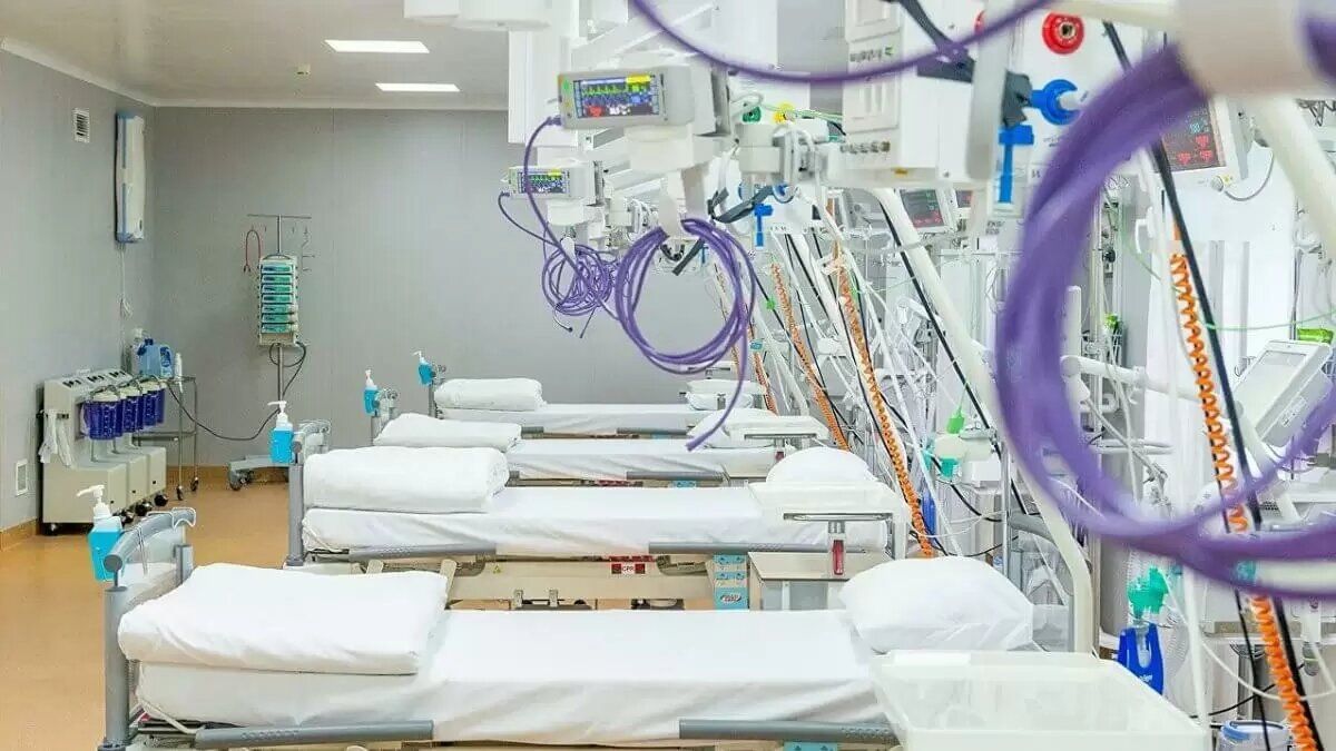 Бизнес должен работать: какие клиники и магазины медицинских товаров Днепра работают во время войны