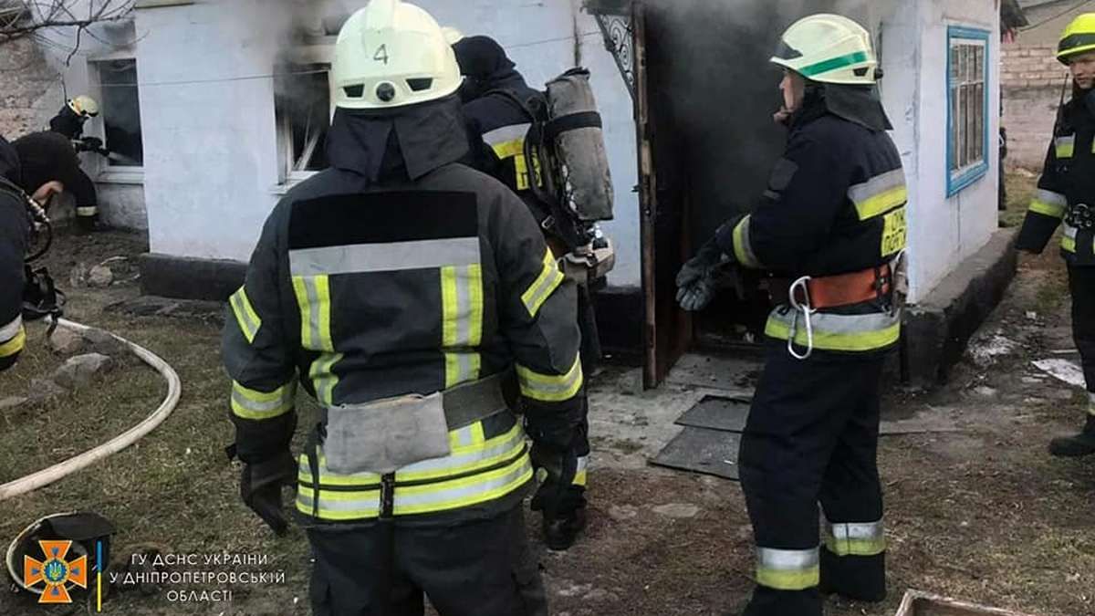 В Днепре на Семена Бардадыма горел дом: погиб мужчина