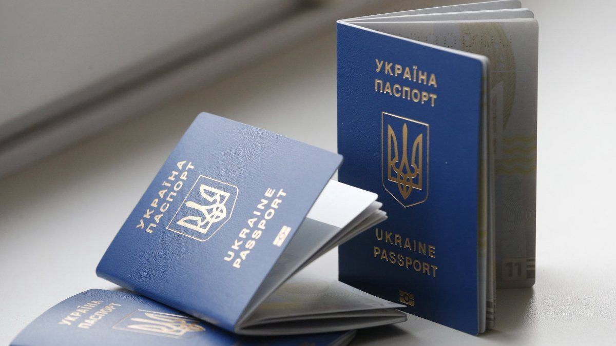 В Днепре и области возобновили работу подразделения миграционной службы