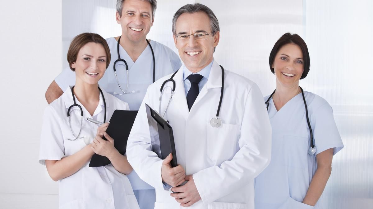 Бизнес должен работать: какие клиники предоставляют услуги в Днепре во время войны