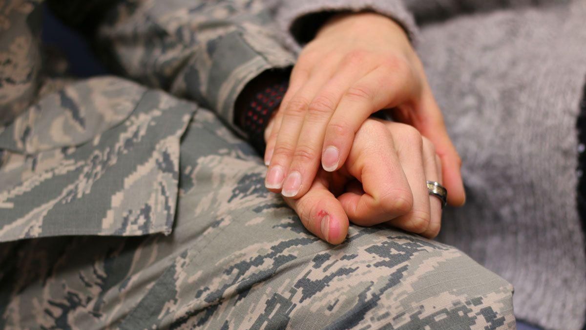 В Украине военным обеспечат бесплатную психологическую помощь