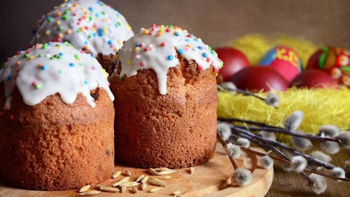 Подарите бойцам частичку праздника: в ТРЦ "Караван" принимают паски для наших защитников