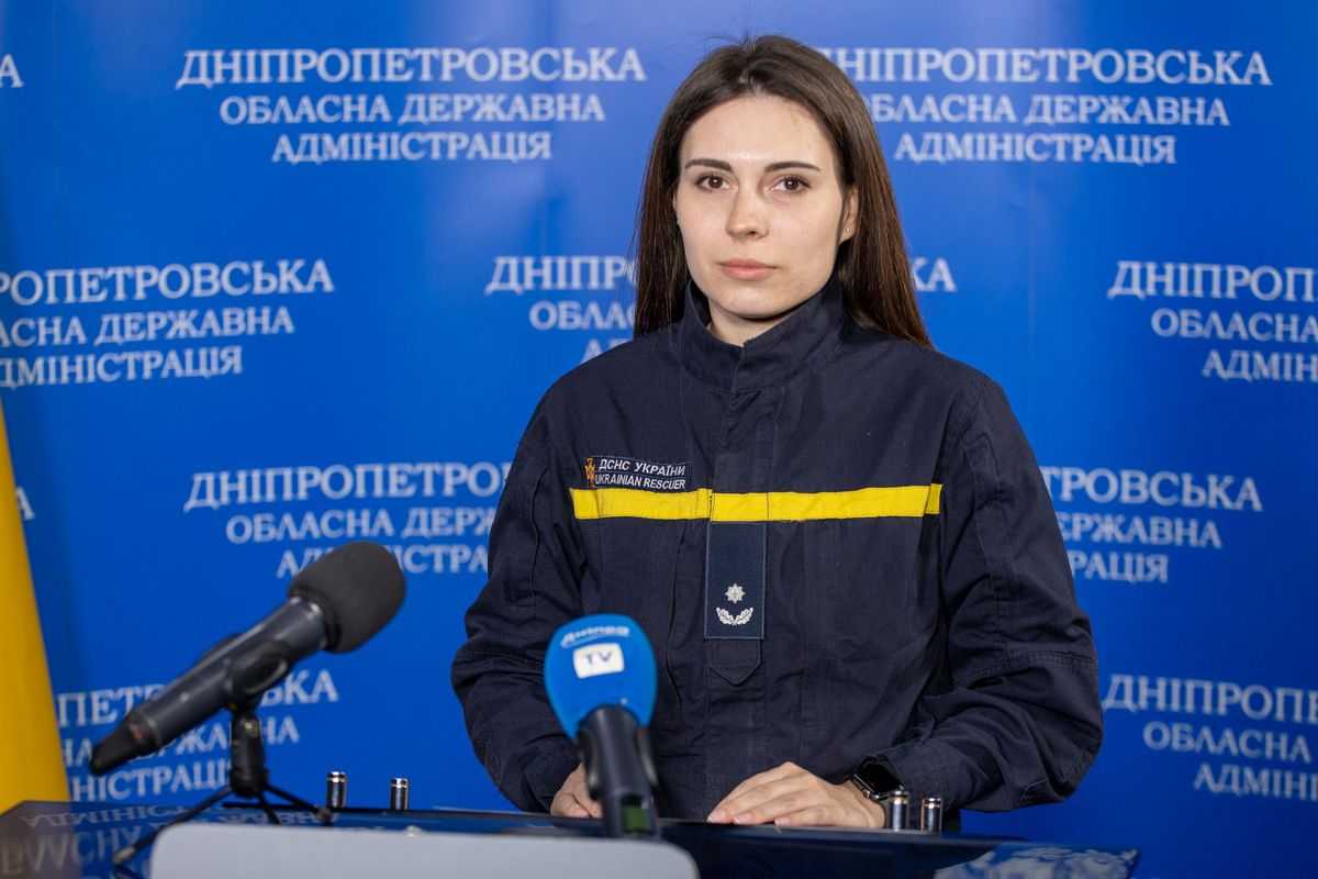 Враг обстрелял Криворожский и Синельниковский районы: комментарий спасателей