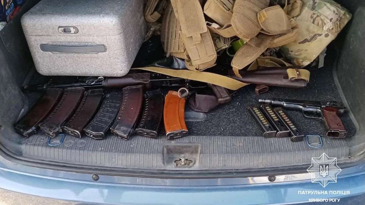 В Днепропетровской области задержали мужчину, который перевозил оружие и боеприпасы