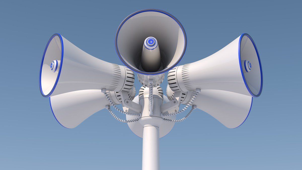 В Днепре звучат сирены: все в укрытия