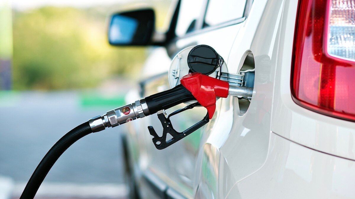 Бензин в Україні: оцінка ситуації юристом