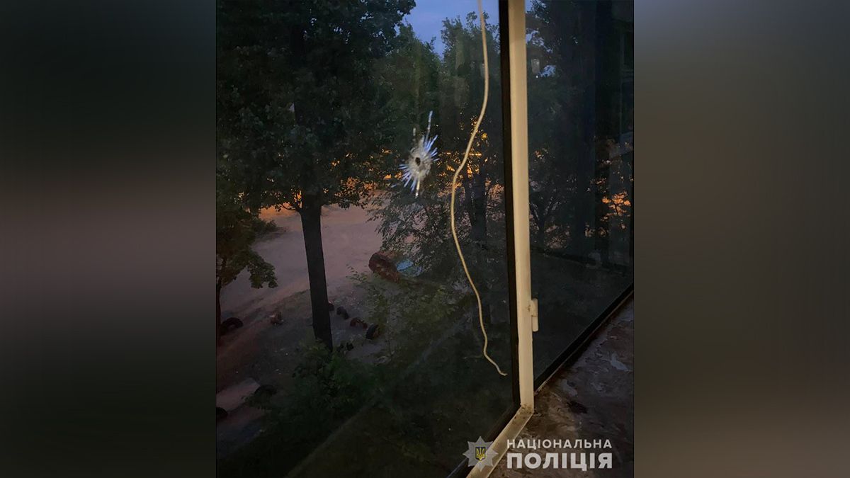 В Днепре мужчина выстрелил в окно многоэтажки из охотничьего ружья