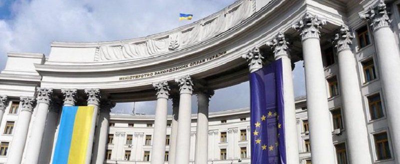 За время вооруженной агрессии РФ против Украины погибли 9,8 тысяч украинцев и 23 тысячи ранены