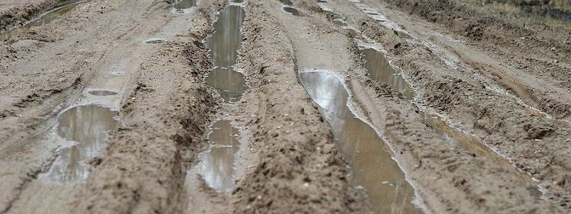 Сырость, грязь и полные палатки воды: под Днепром бойцы АТО живут в кошмарных условиях (ФОТО)