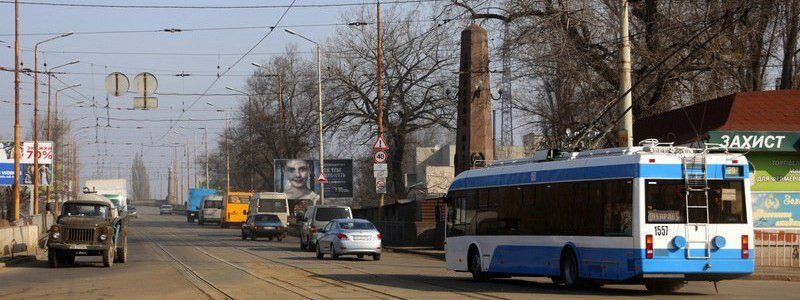 Посмотри, насколько загружен Старый мост из-за ремонта Нового моста