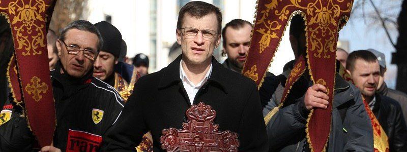 В Днепре прошел Крестный ход за здоровый образ жизни