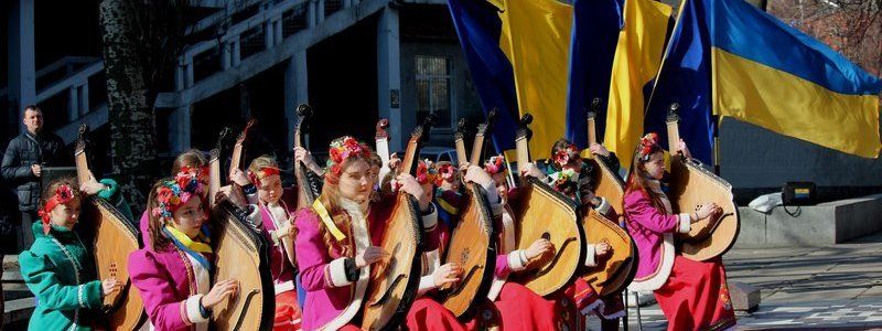 В Днепре отметили годовщину со дня рождения Тараса Шевченко