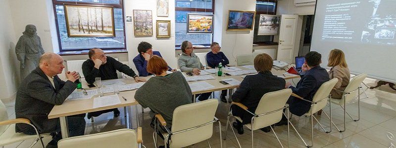 В Днепре Худсовет при городском голове начал рассмотрение проектов горожан, которые получат гранты