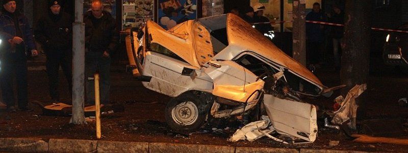 Жуткое ДТП внизу Рабочей: погиб человек