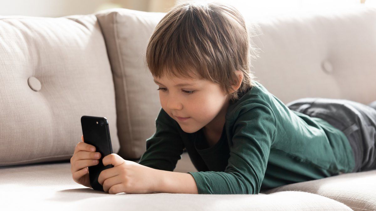 Спецслужбы рф вербовали украинских детей при помощи мобильной игры