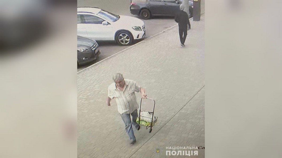 В Днепре полицейские ищут мужчину, который напал на прохожего: нужна помощь свидетелей