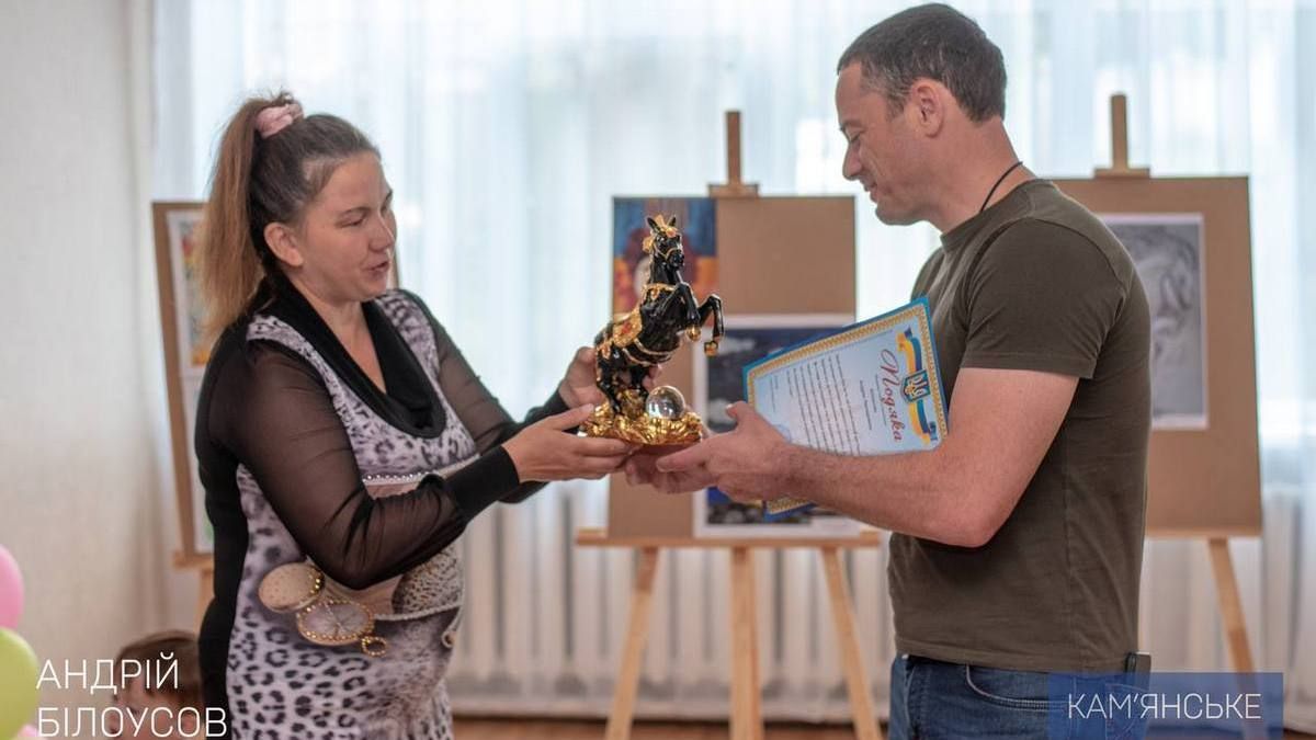 В Каменском прошел фестиваль искусств "Повір у себе"