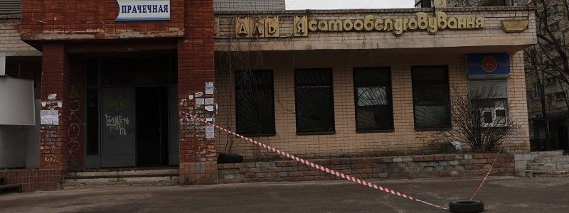 Пожарные, полиция и взрывотехники: что происходило на Метростроевской