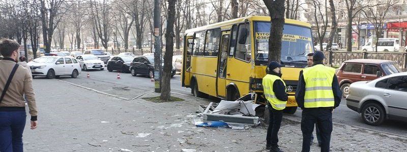 Тормоза ни при чем: стала известна настоящая причина ДТП с маршруткой